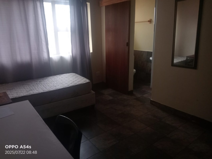 1 Bedroom Property for Sale in Universitas Free State